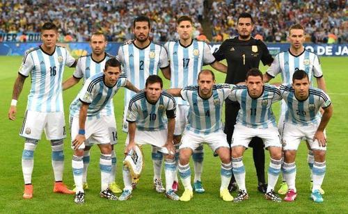 Lionel Messi pode seguir a seleção nacional na Copa América